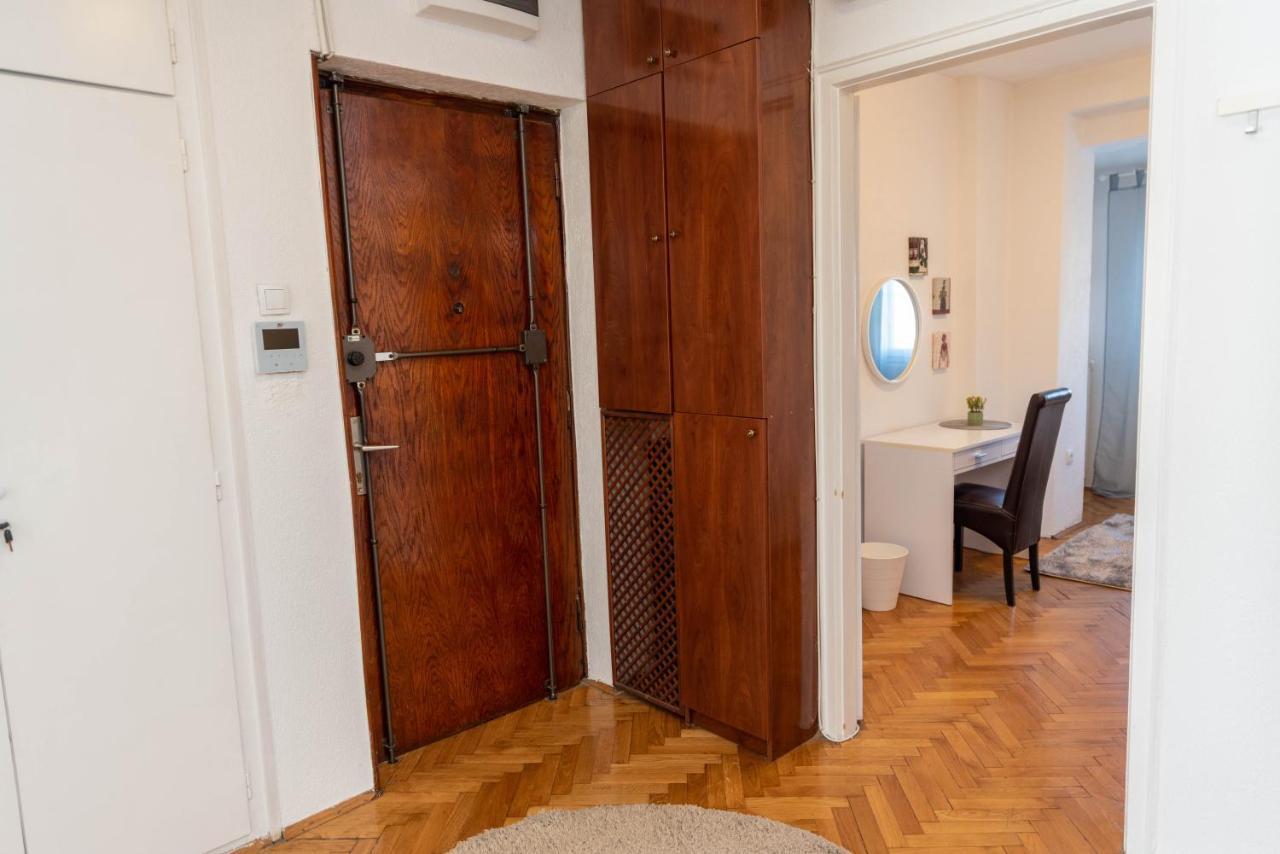 Sweet House Parlament Apartment Belgrade Luaran gambar