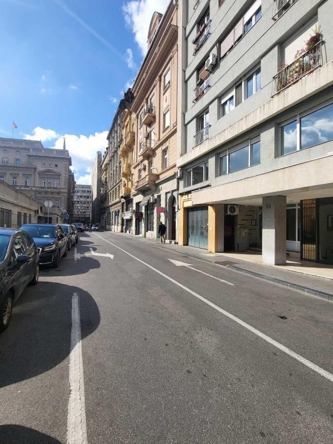 Sweet House Parlament Apartment Belgrade Luaran gambar